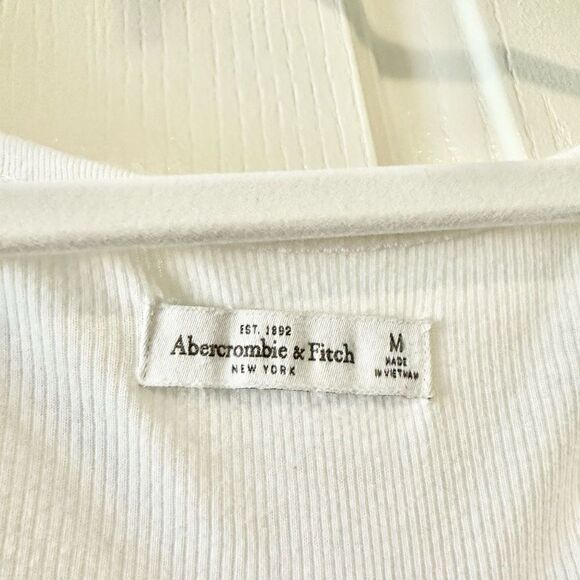Abercrombie white long sleeve ribbed Henley size M - Picture 4 of 4